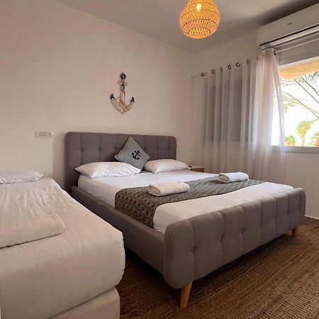 King Of The Dead Sea By Crown Apartamento Neve Zohar Exterior foto