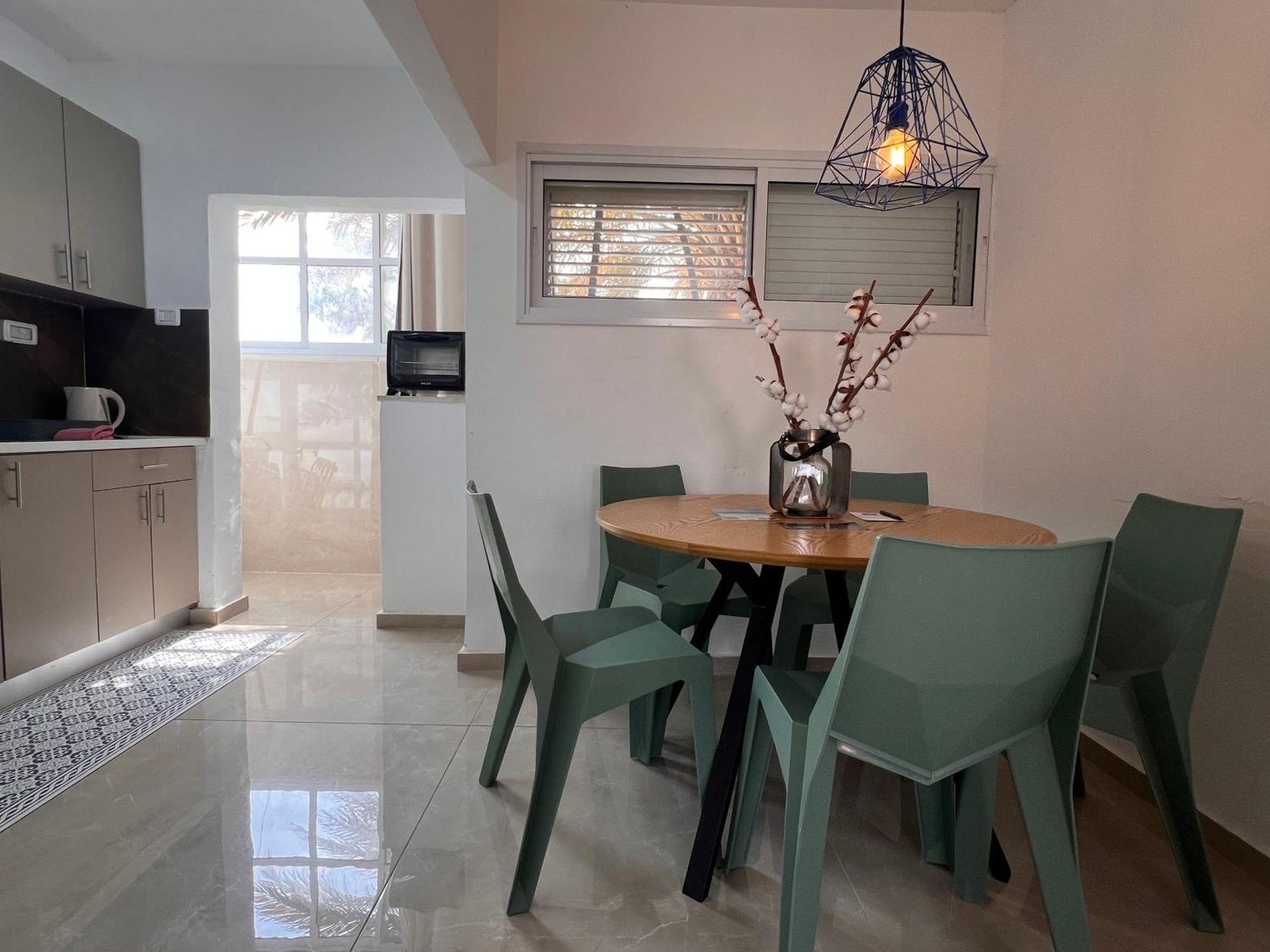 King Of The Dead Sea By Crown Apartamento Neve Zohar Exterior foto